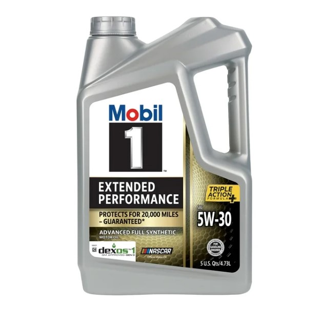 Walmart 沃尔玛采购的 Mobil oil 美孚机油，现在买一送一👍👍