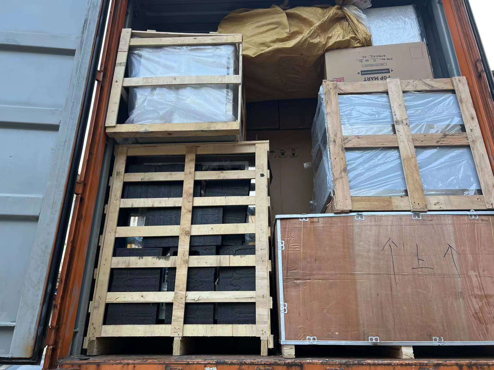 大件家具海运到澳洲布里斯班个人使用整柜划算还是拼箱划算