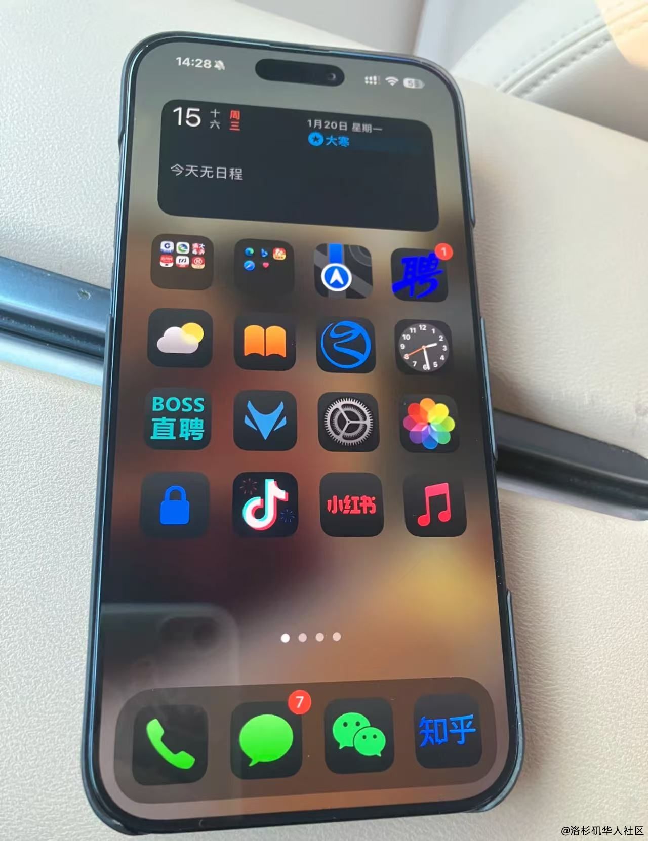 iPhone 16 PM 256G 500 刀